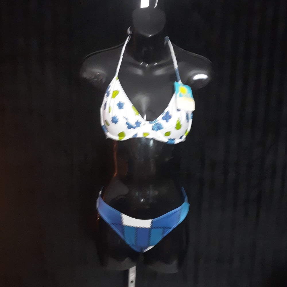 SWIMWEAR